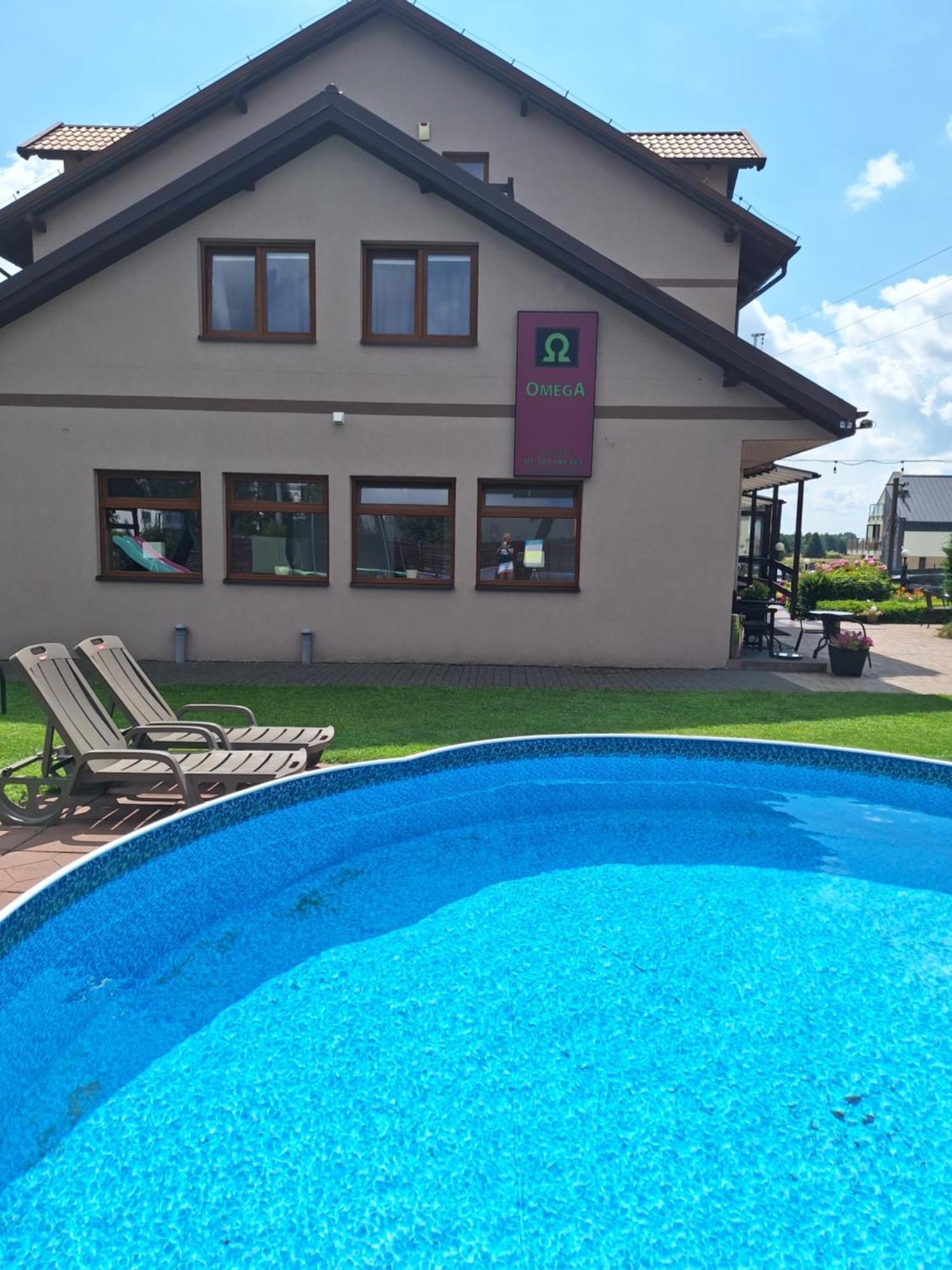 Omega Jantar Bed & Breakfast Exterior photo